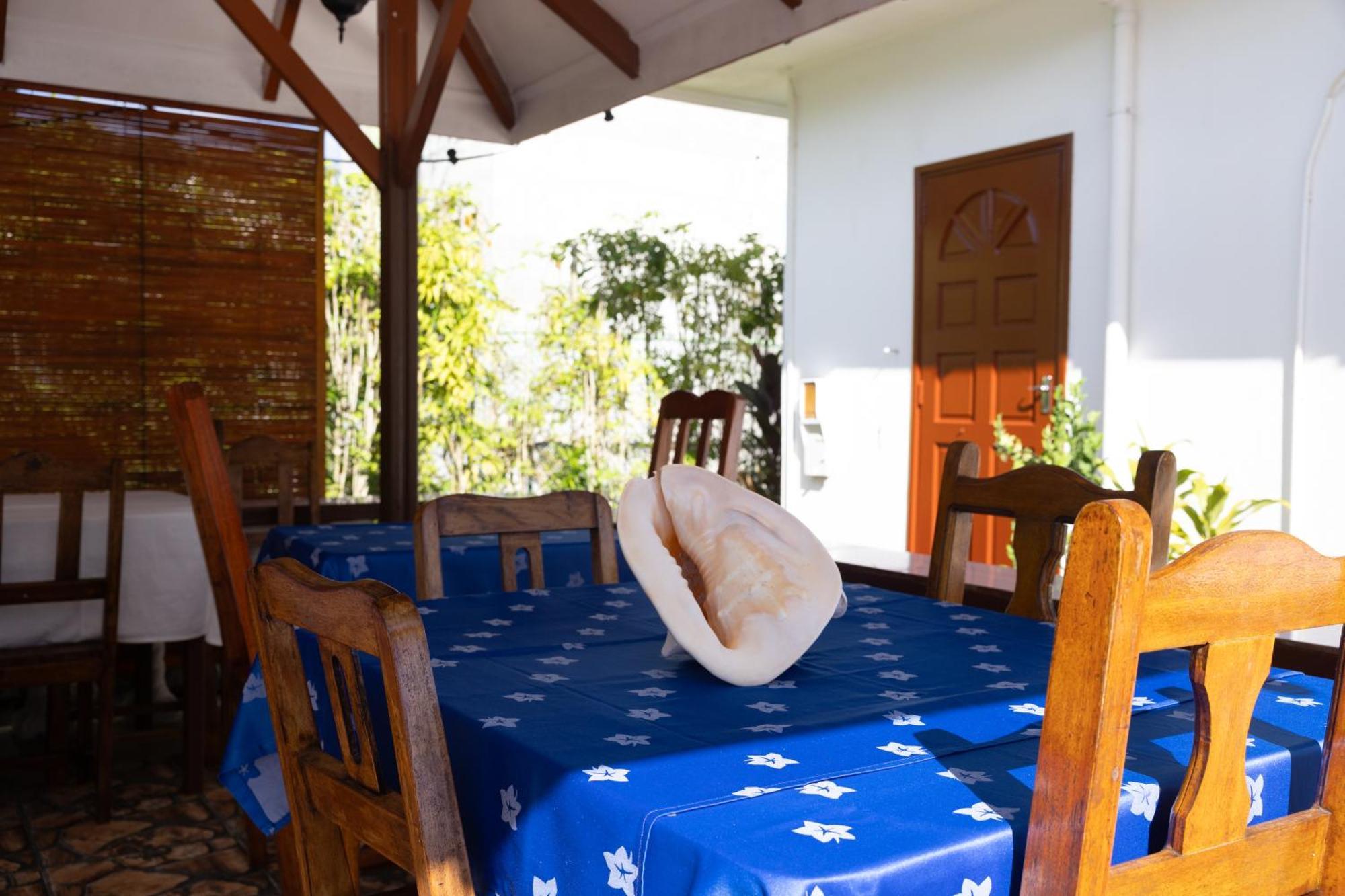 Pension Hibiscus Ла-Диг Экстерьер фото
