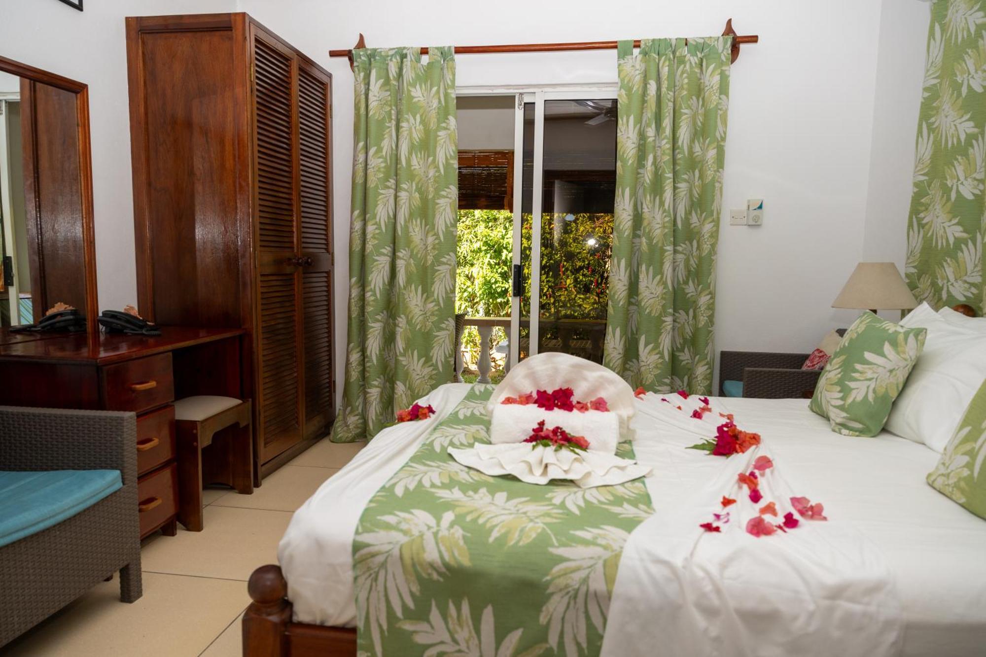 Pension Hibiscus Ла-Диг Экстерьер фото